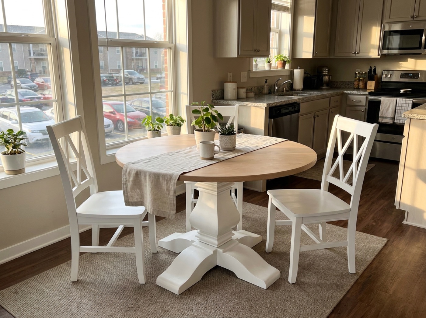 Round dining table, alternate base